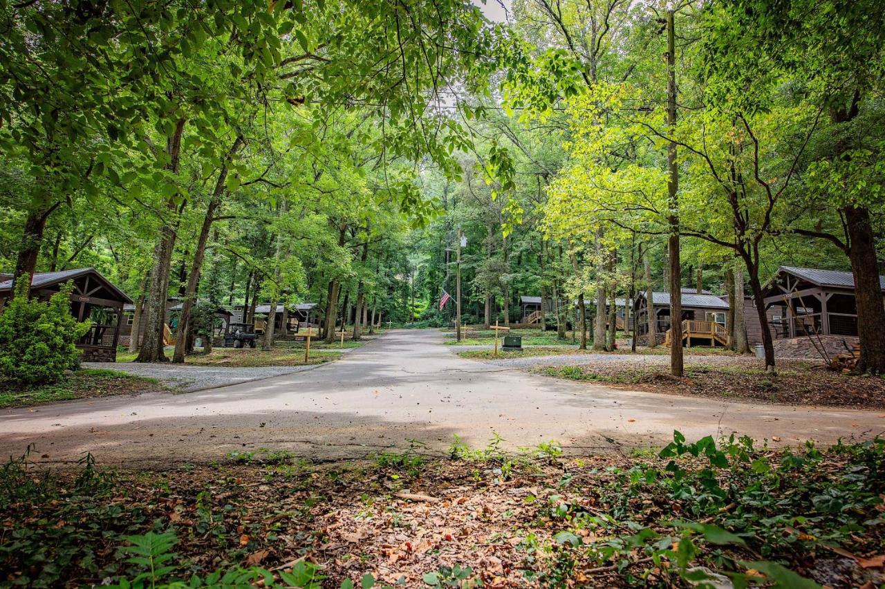 Ernie Cabin Wauhatchie Woodlands Tiny Cabin Chattanooga Buitenkant foto