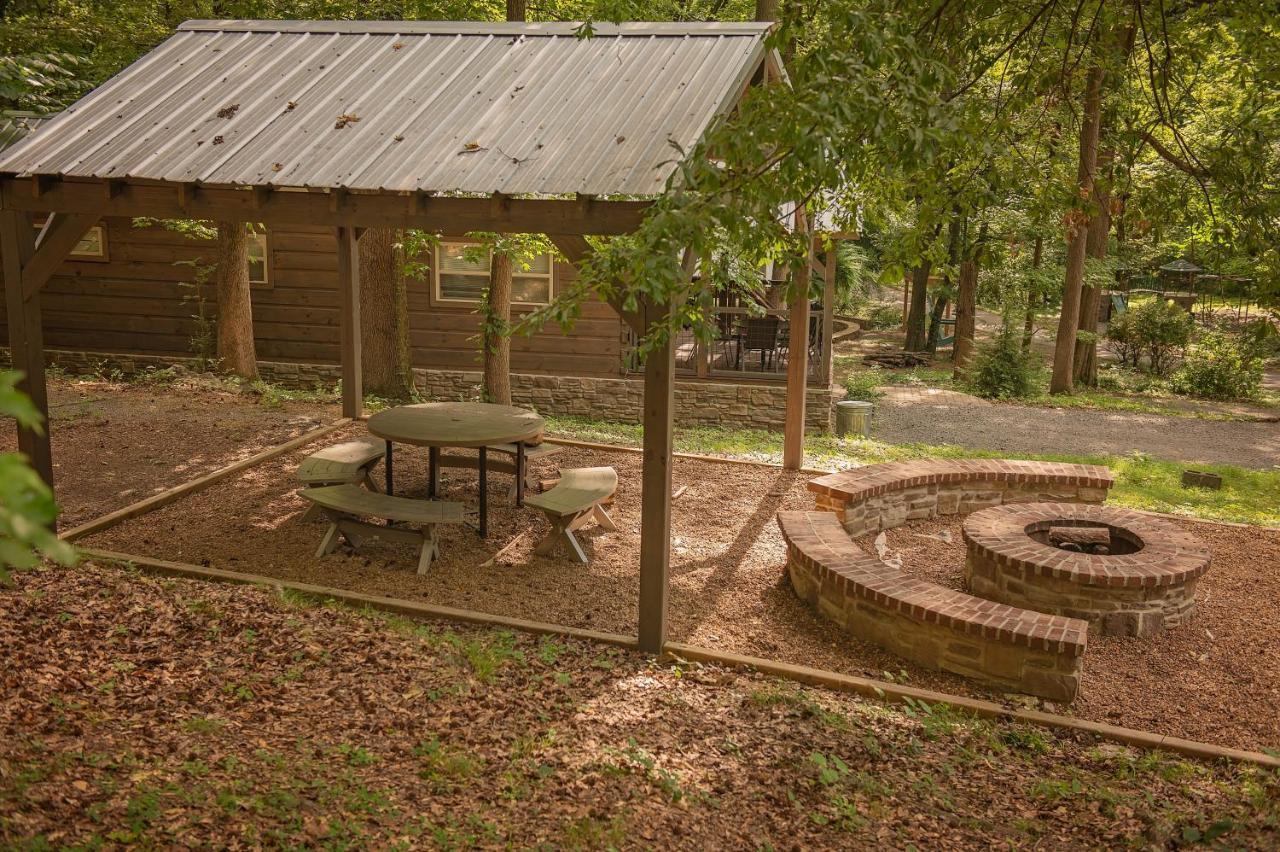 Ernie Cabin Wauhatchie Woodlands Tiny Cabin Chattanooga Buitenkant foto