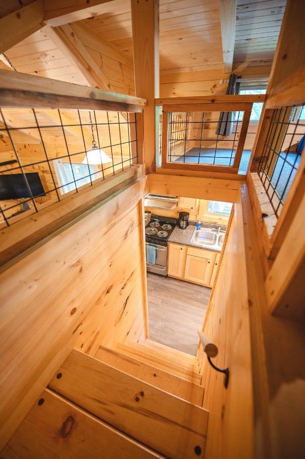 Ernie Cabin Wauhatchie Woodlands Tiny Cabin Chattanooga Buitenkant foto